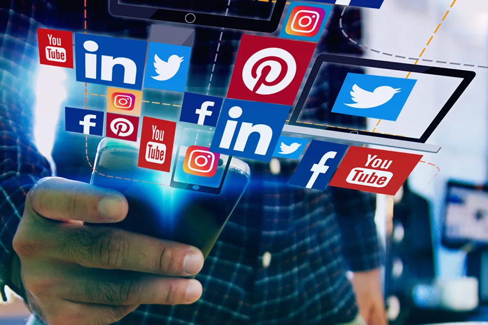 Social-Media-Advertising.jpg